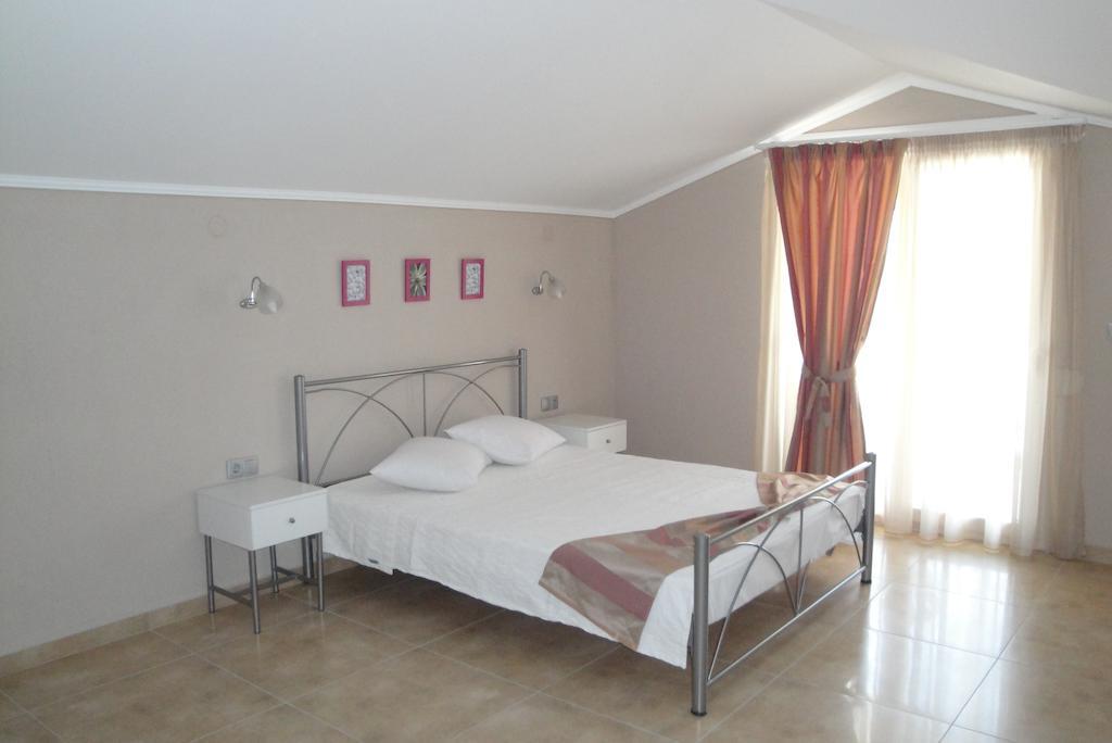Amaryllis Studios Asprovalta Oda fotoğraf